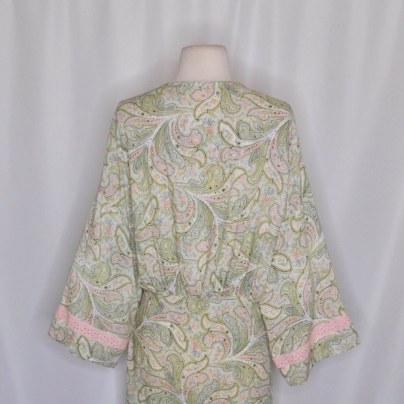 NWT!! Anthropologie FLOREAT Paisley Robe Eyelet Lace Romantic Cottage Small - Picture 10 of 15